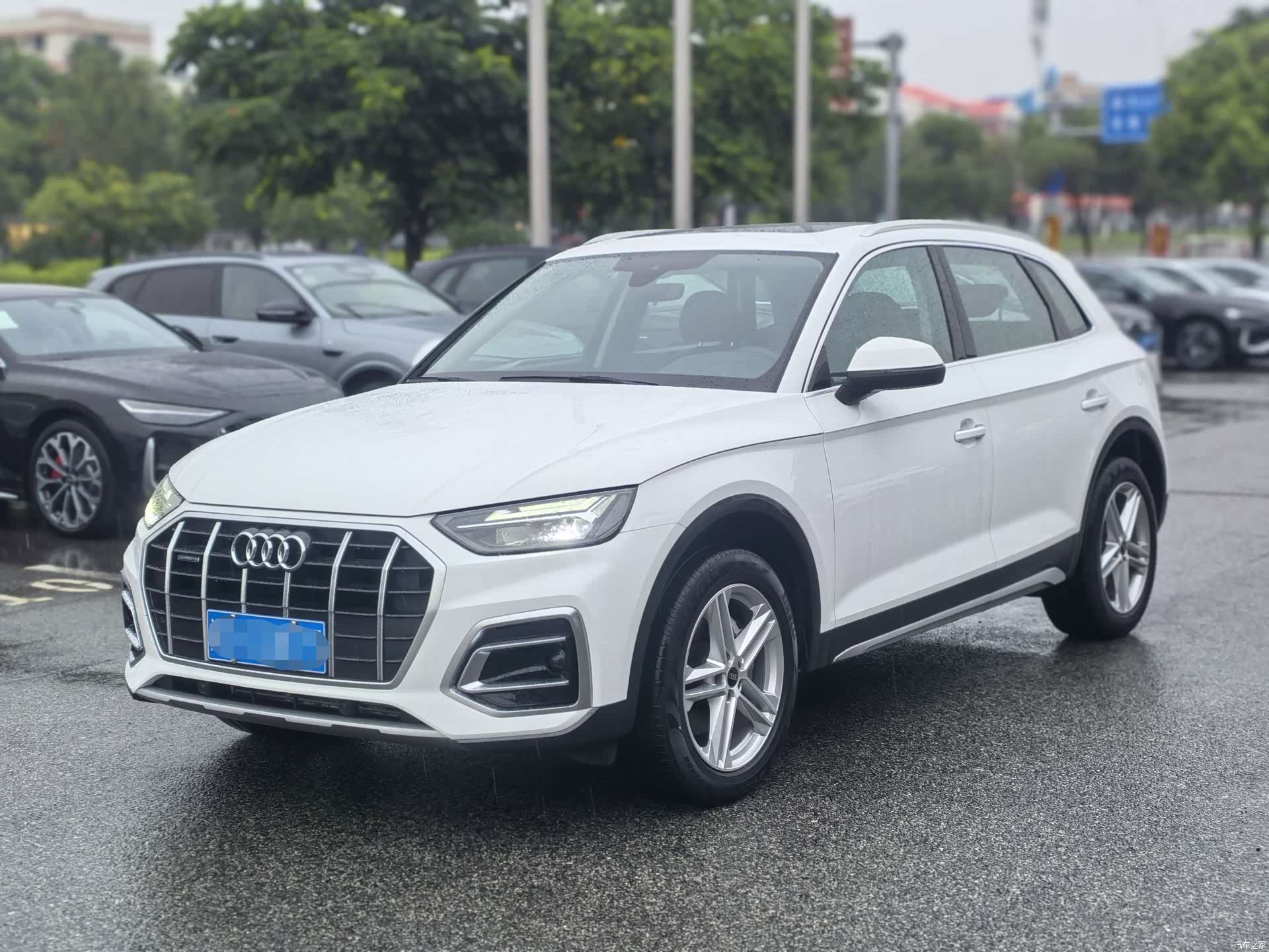 Audi Q5L, 2023 1