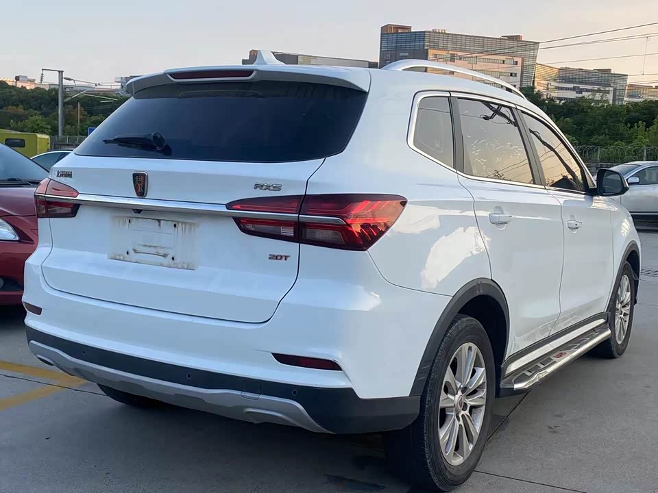 Roewe RX5 Roewe RX5