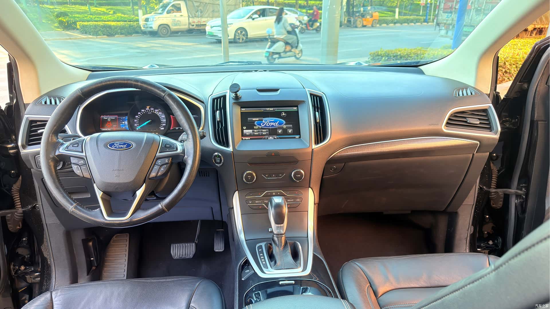 Ford Edge, 2015 7