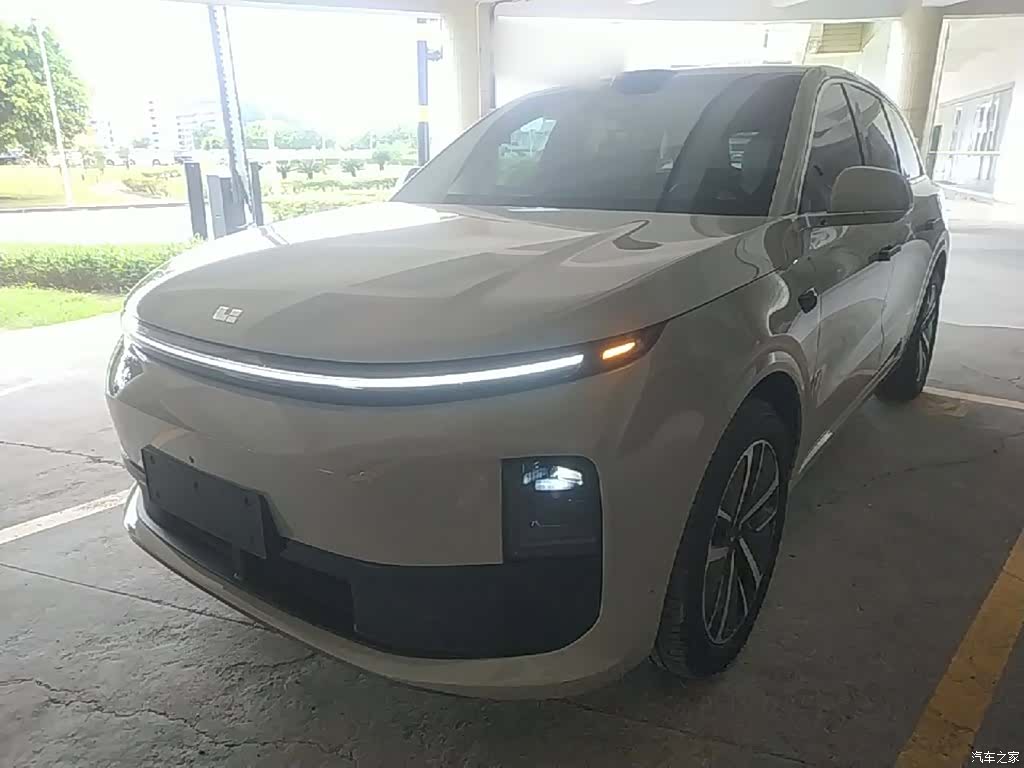 Li Auto L6, 2025 2