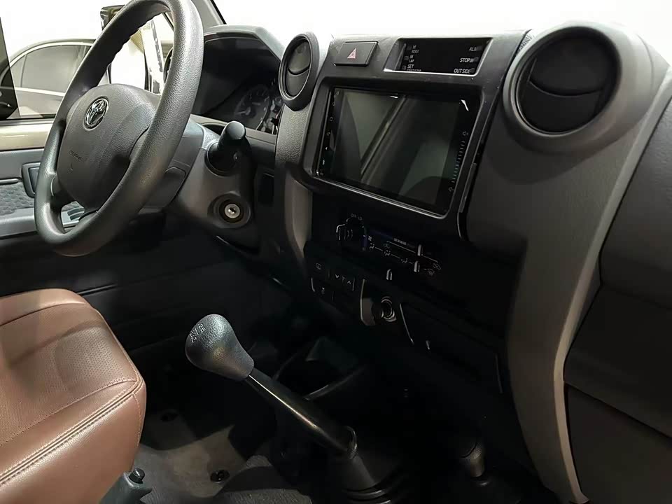 Toyota Land Cruiser Toyota Land Cruiser