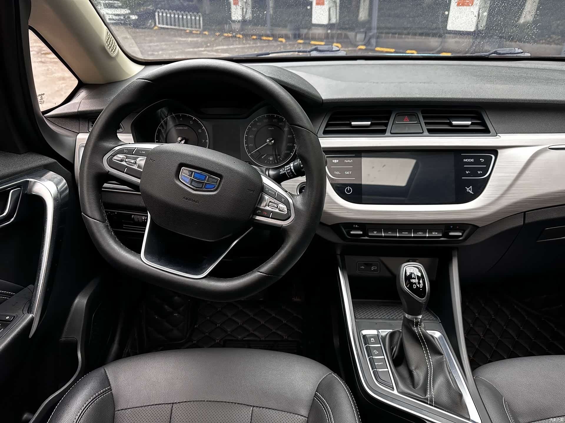 Geely X3, 2021 11