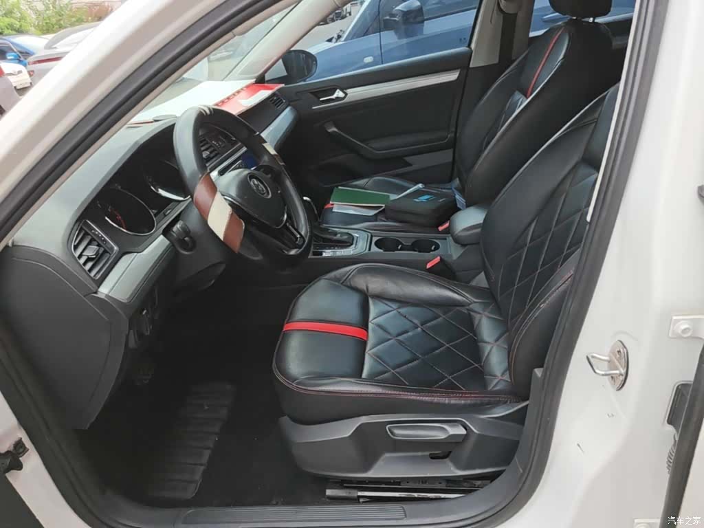 Volkswagen Lamando, 2017 15