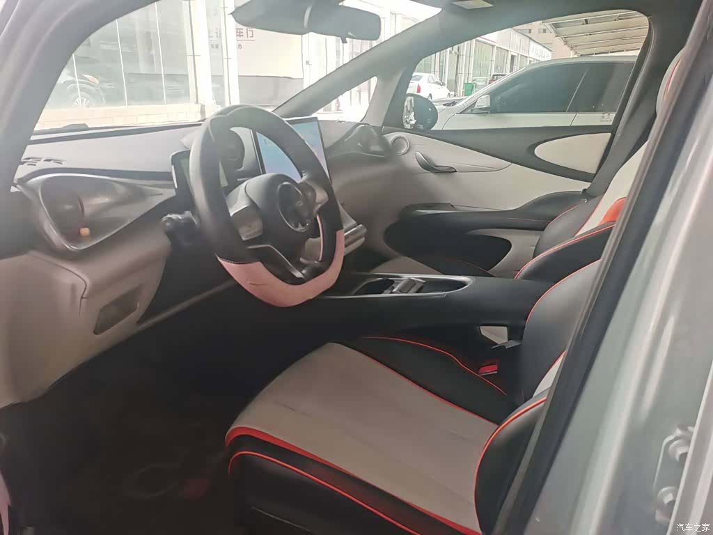 BYD Dolphin, 2023 3