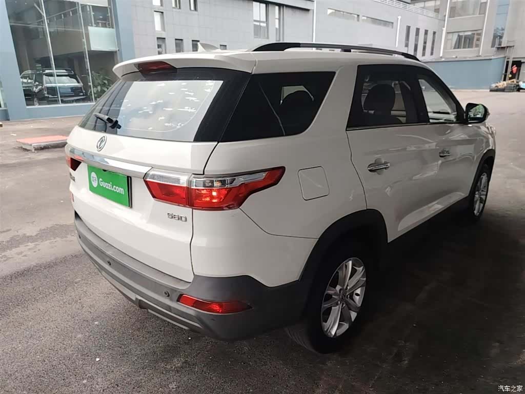 DongFeng S560, 2018 7