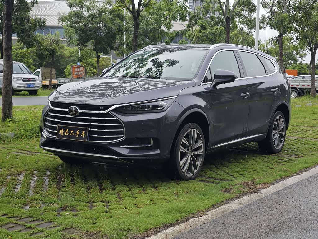 BYD Tang