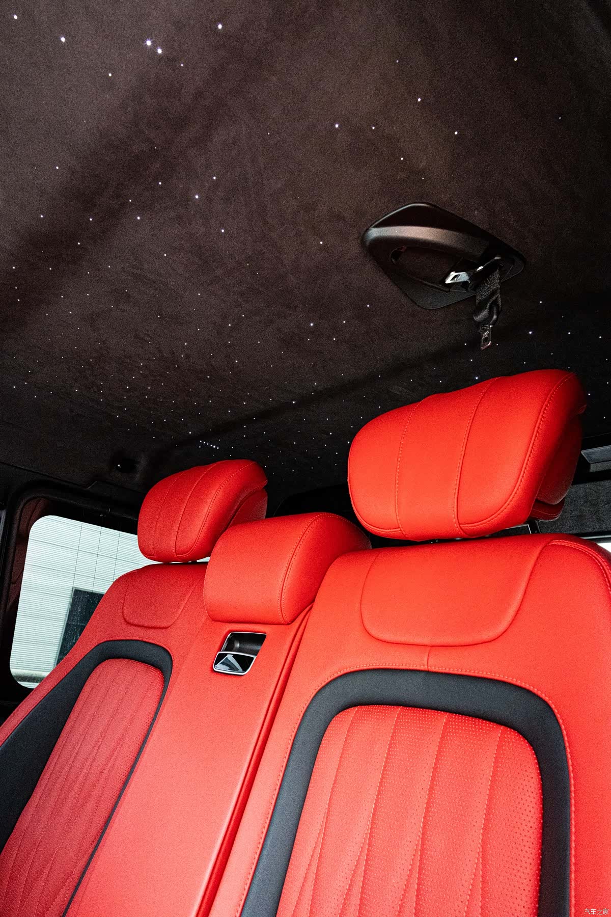 Mercedes-Benz G-Class, 2016 13