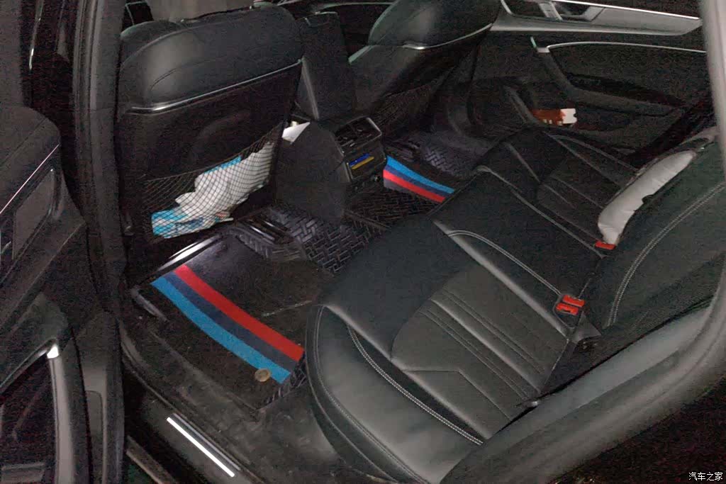 Audi A6L, 2025 10