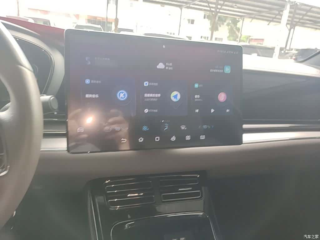 BYD Han, 2022 10