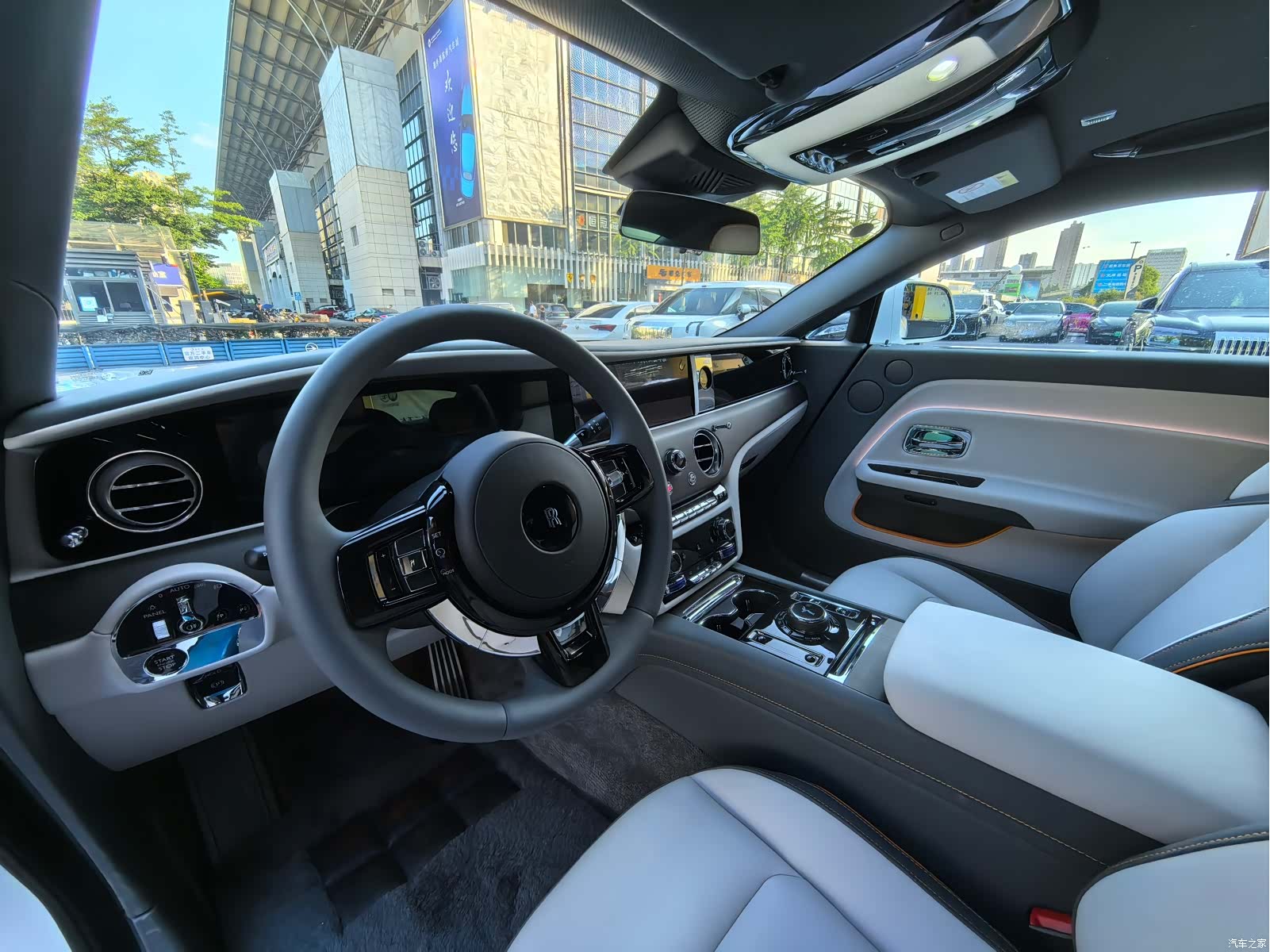 Rolls-Royce Spectre, 2026 6
