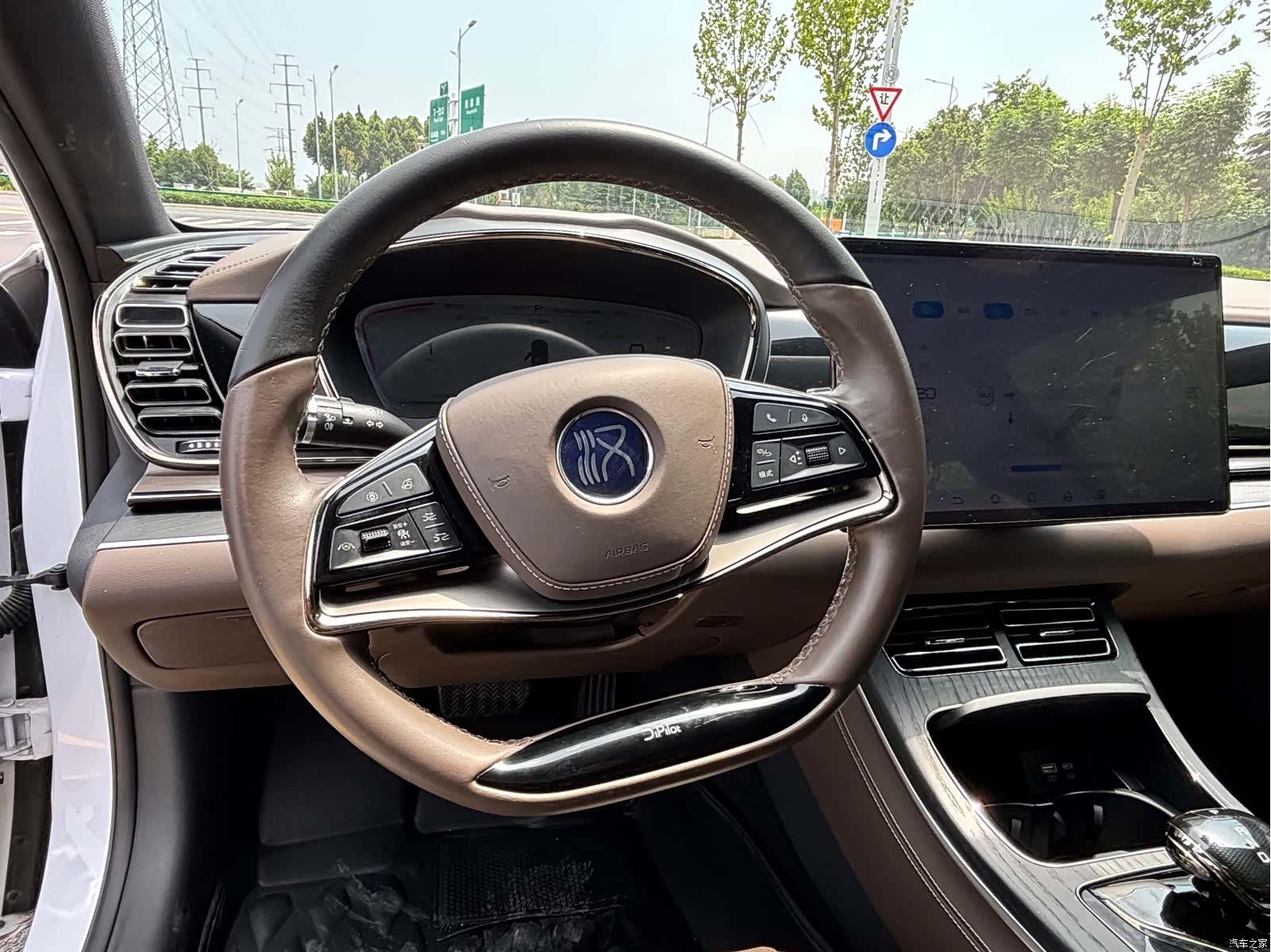 BYD Han, 2022 8