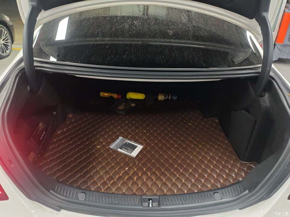 Mercedes-Benz E-Class, 2020 7