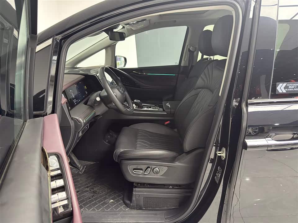 Trumpchi Trumpchi M8