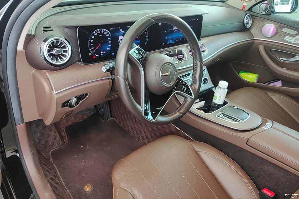 Mercedes-Benz E-Class, 2021 12