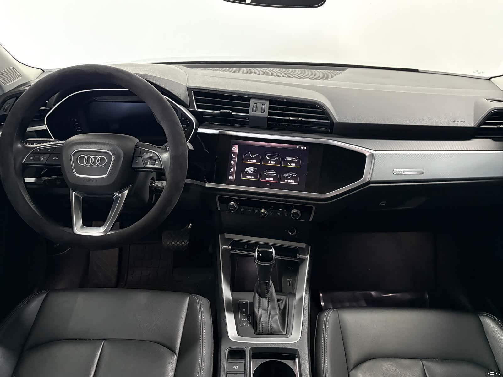 Audi Q3, 2021 8
