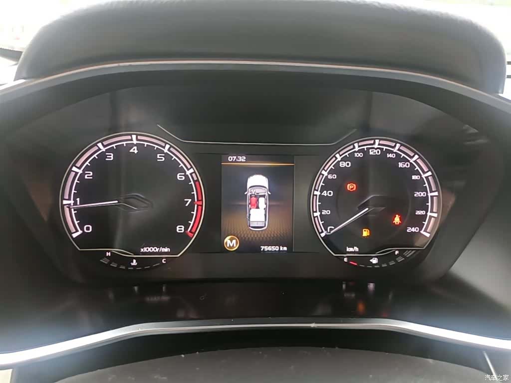 Geely Coolray, 2020 12