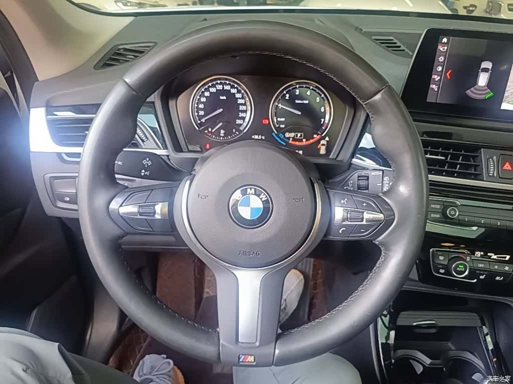BMW X1, 2020 11