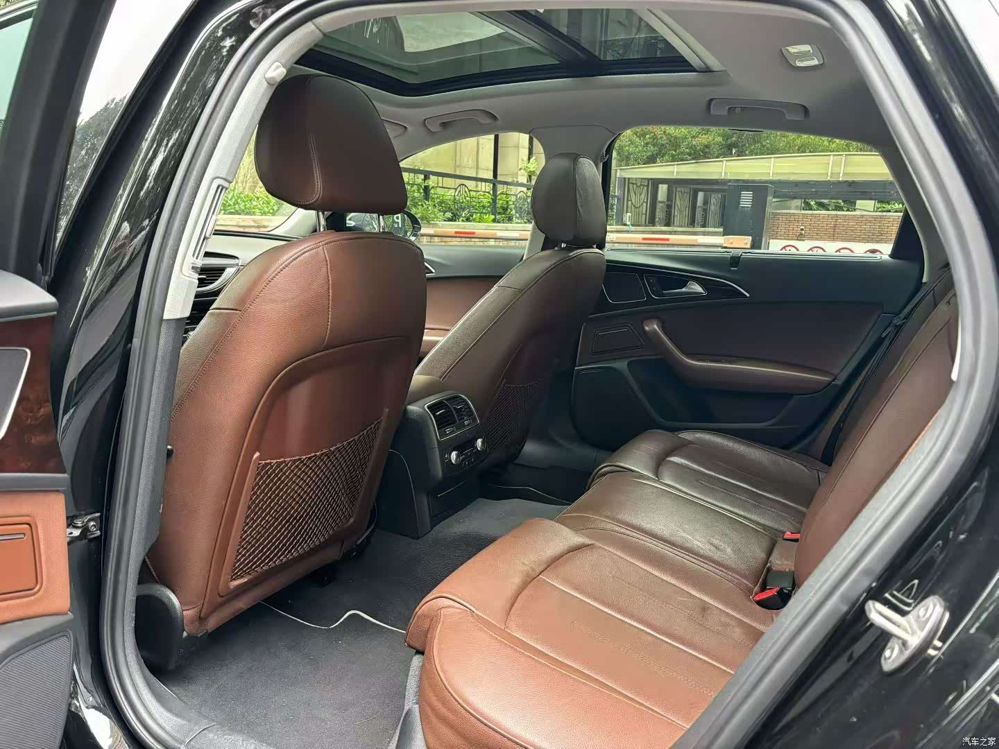 Audi e-tron, 2018 3