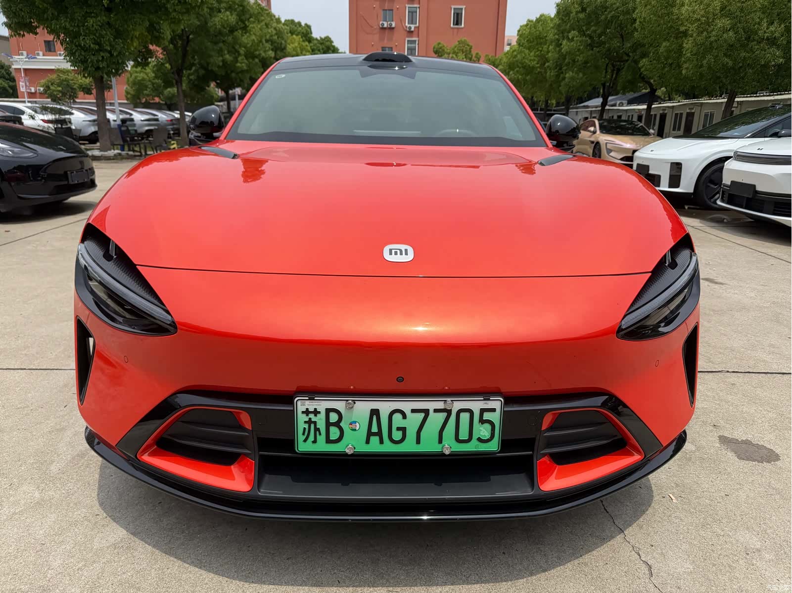Xiaomi YU7, 2025 1