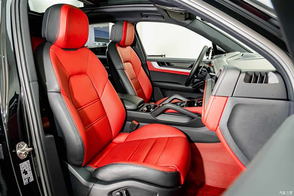 Porsche Cayenne, 2025 21