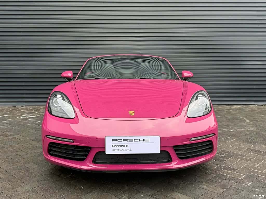 Porsche Boxster, 2024 все фото