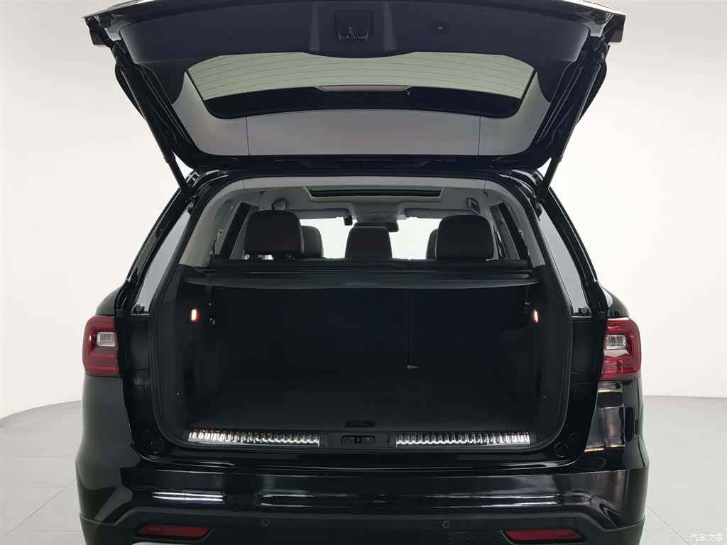 Hongqi HS7, 2022 16