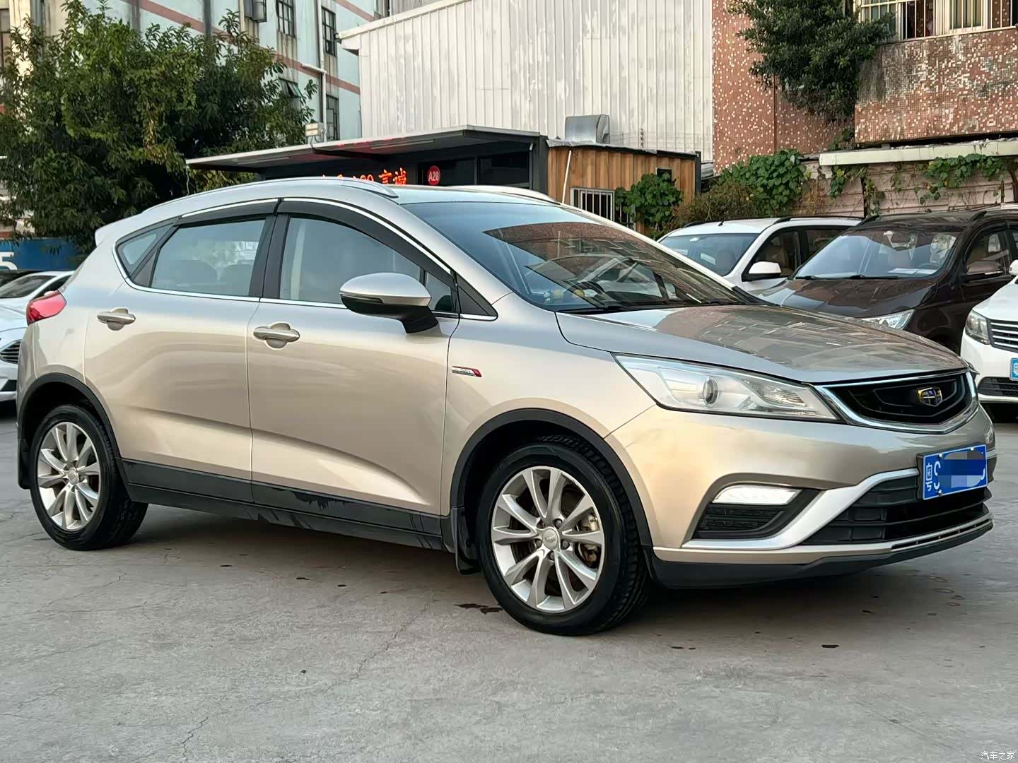 Geely Emgrand, 2017 3