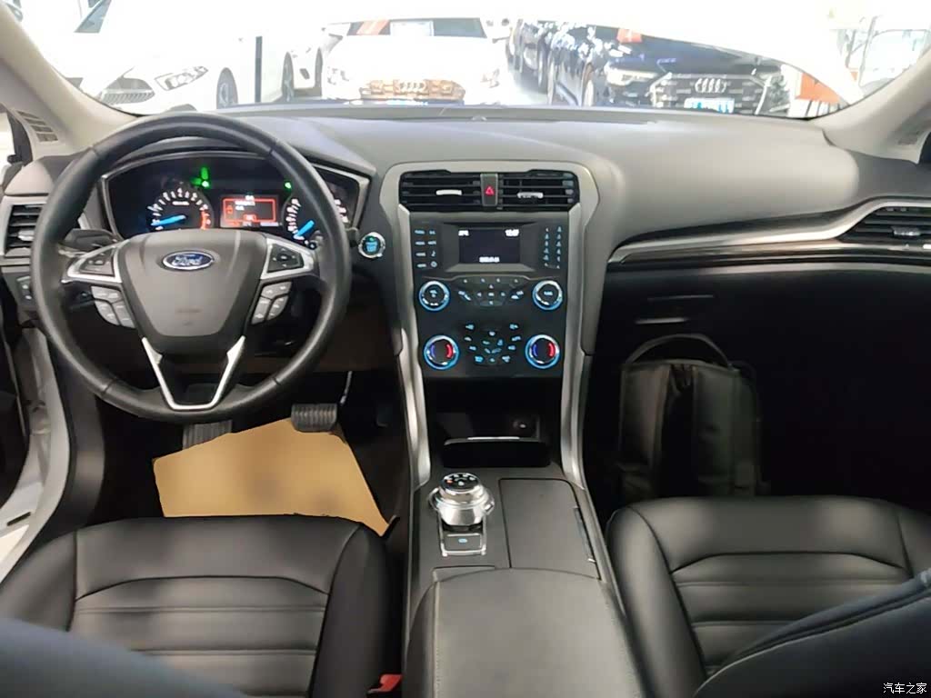 Ford Mondeo, 2019 10