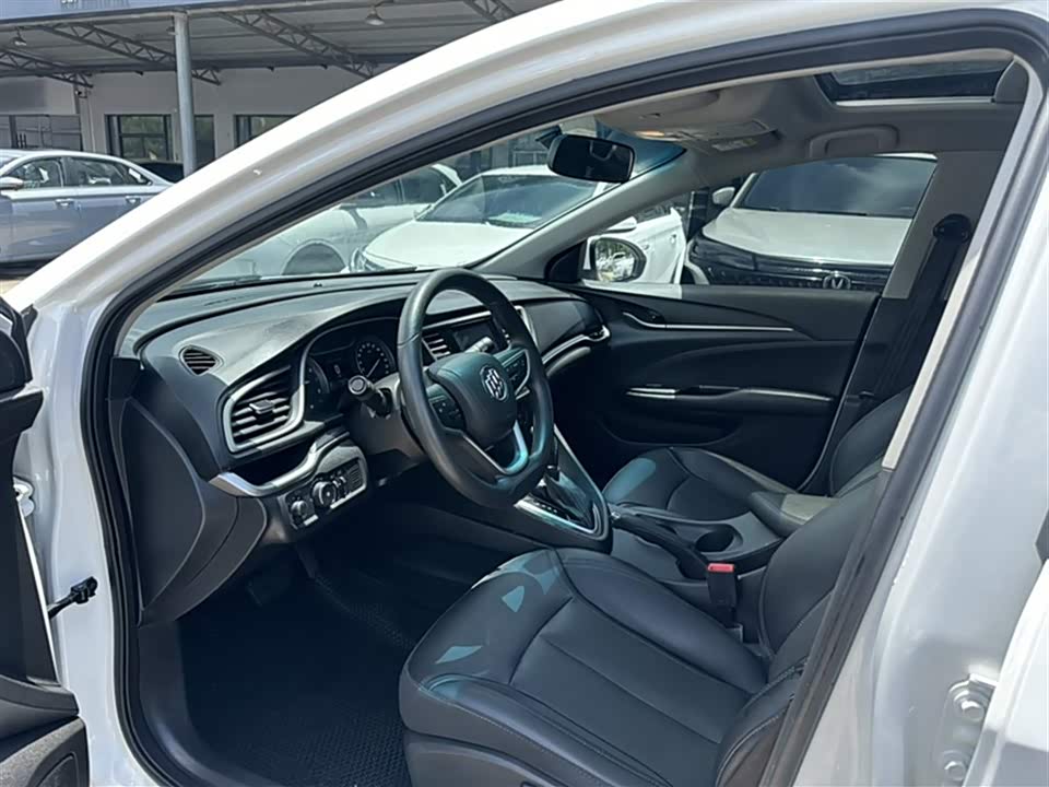 Buick Yinglang