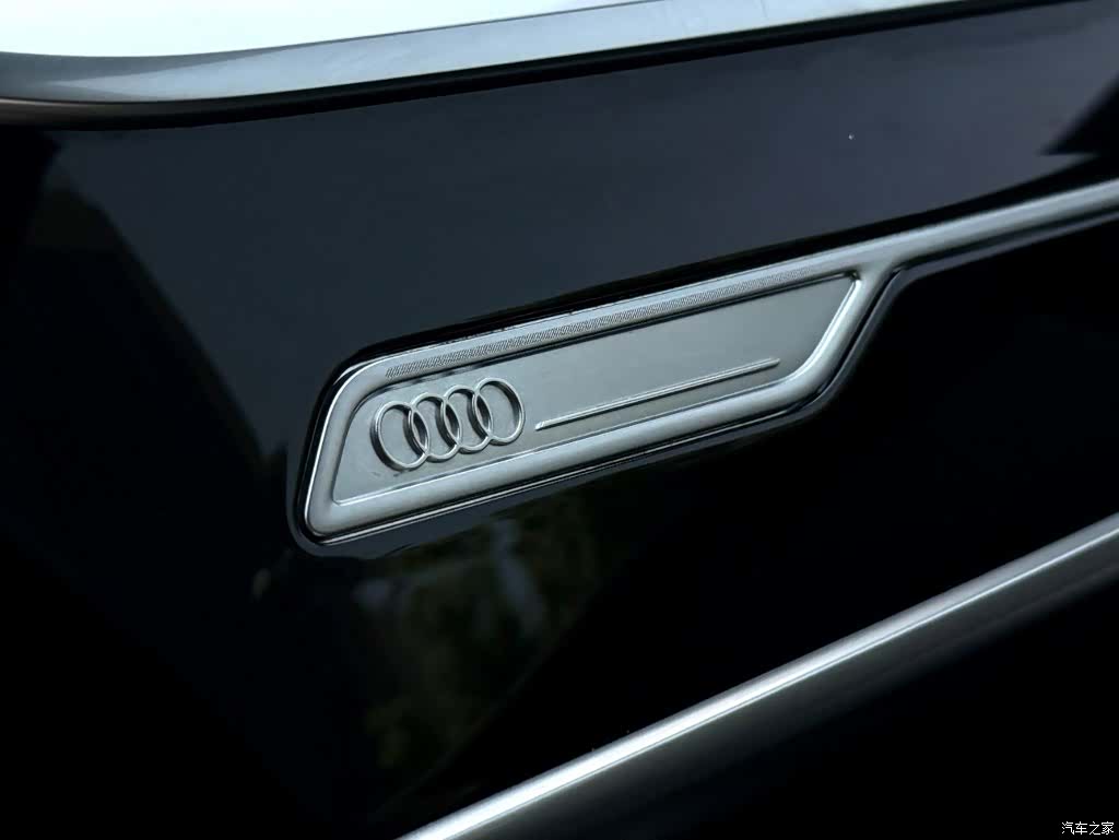 Audi A6L, 2022 6