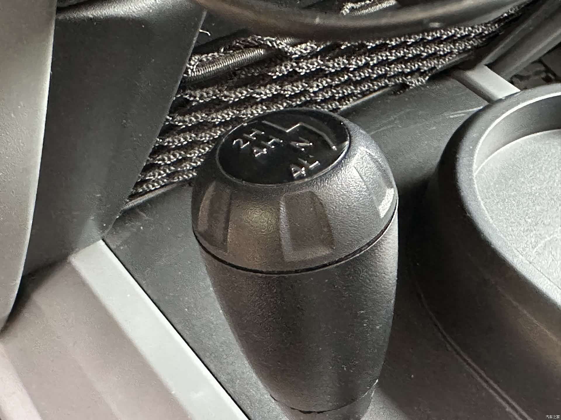 Jeep Wrangler, 2010 11