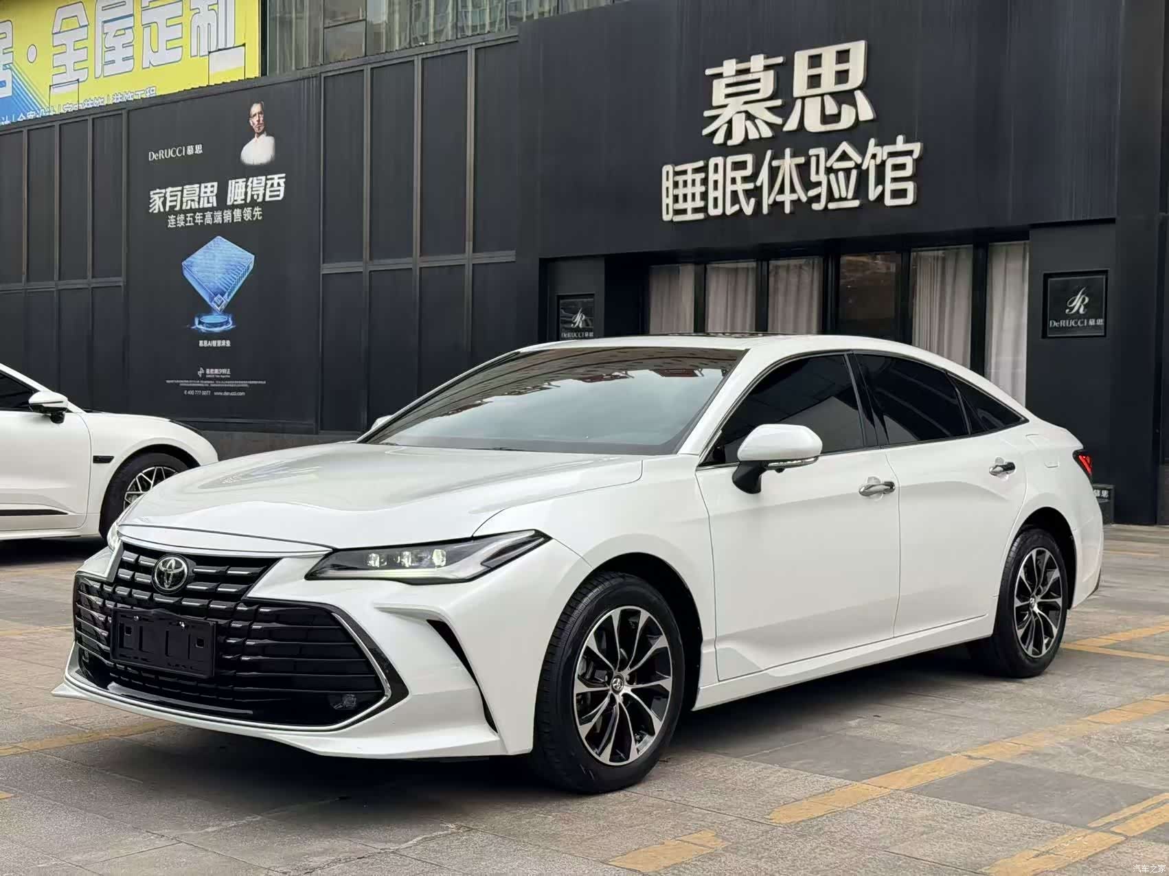 Toyota Avalon, 2022 1