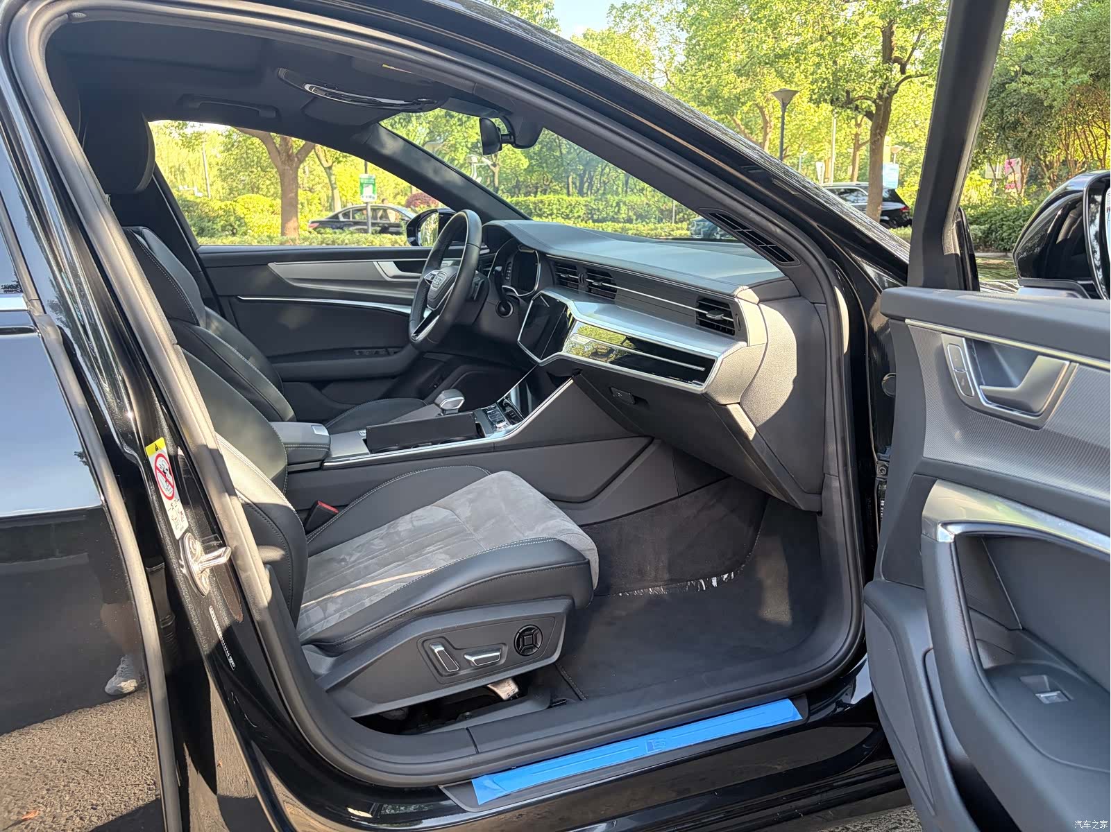Audi A6L, 2024 все фото