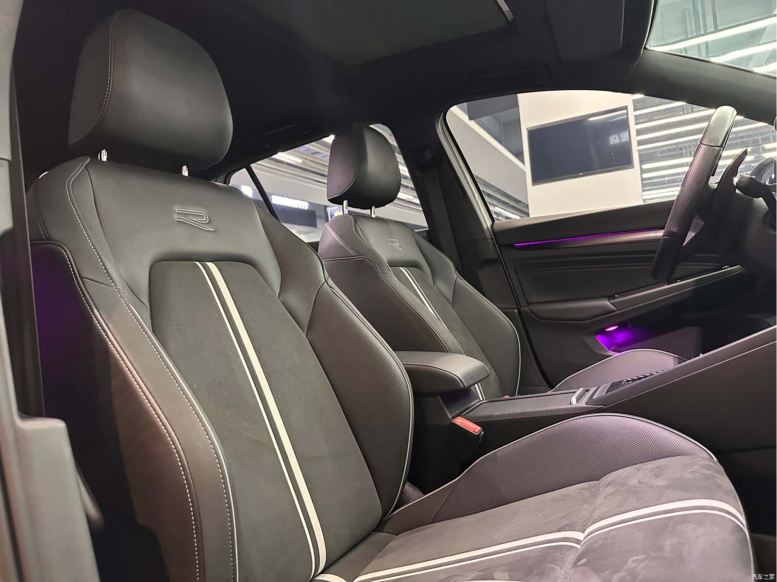 Volkswagen Golf, 2021 13