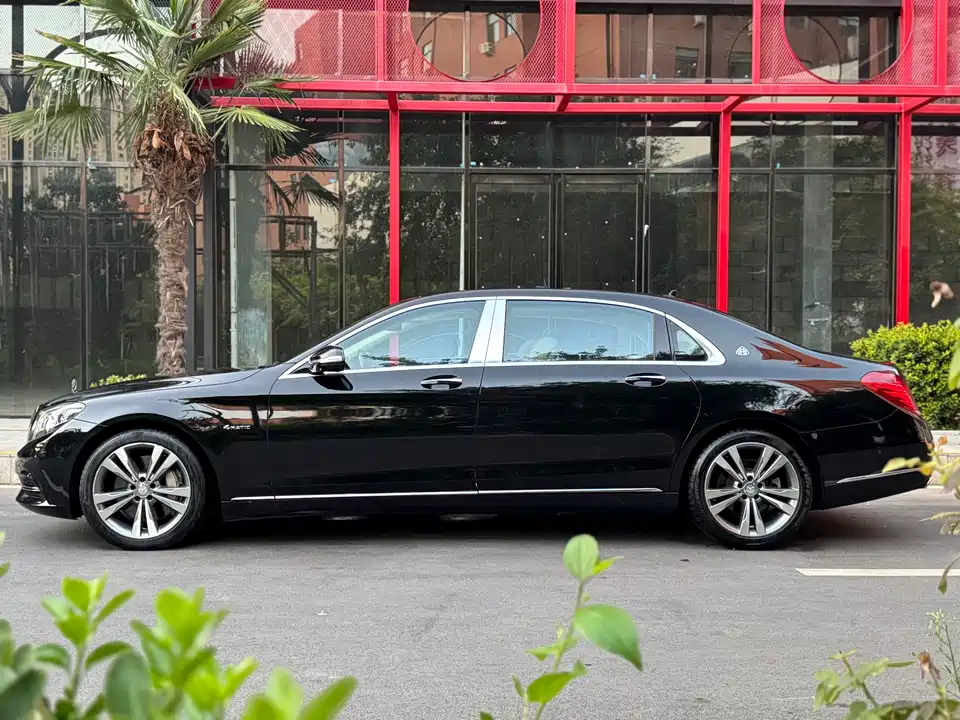 Mercedes-Benz Maybach S-class