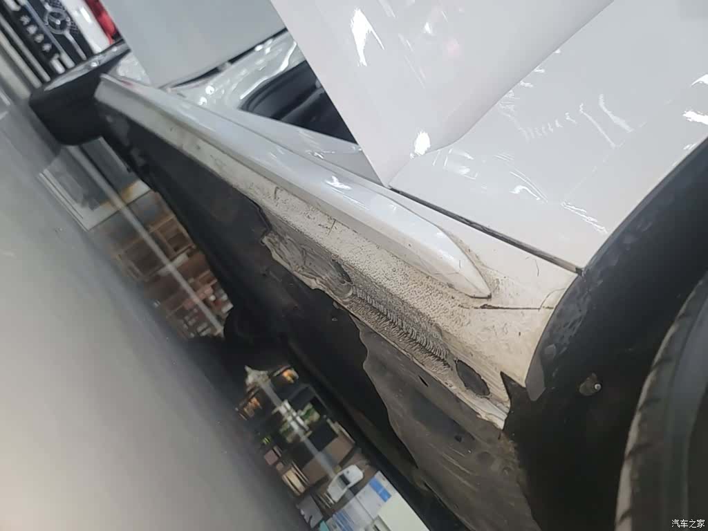 Audi A4L, 2019 21