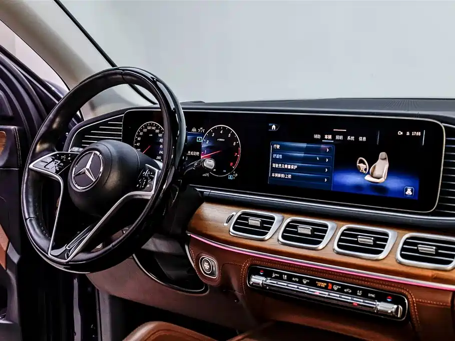 Mercedes-Benz GLS Mercedes-Benz GLS