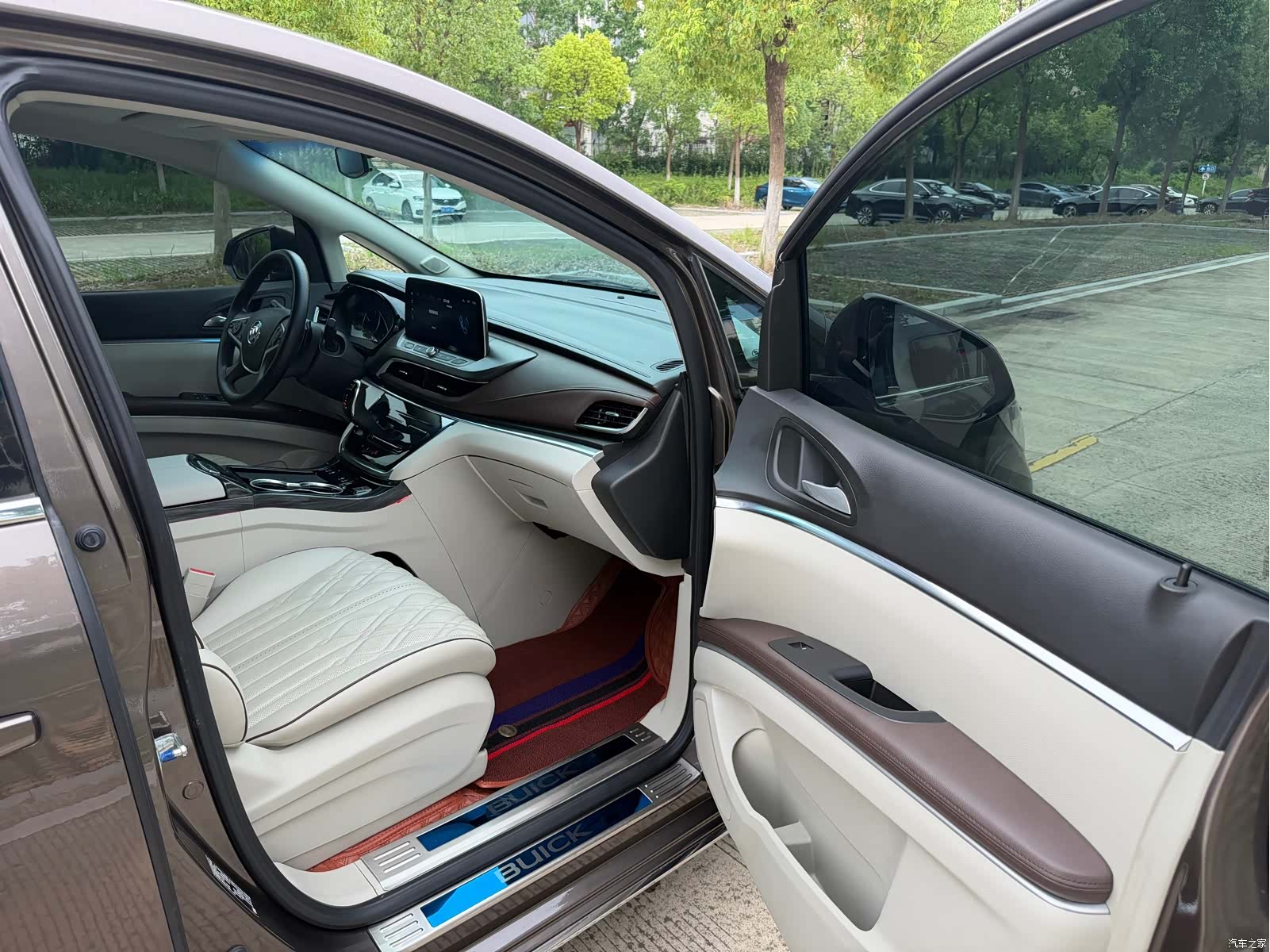 Buick GL8, 2023 6