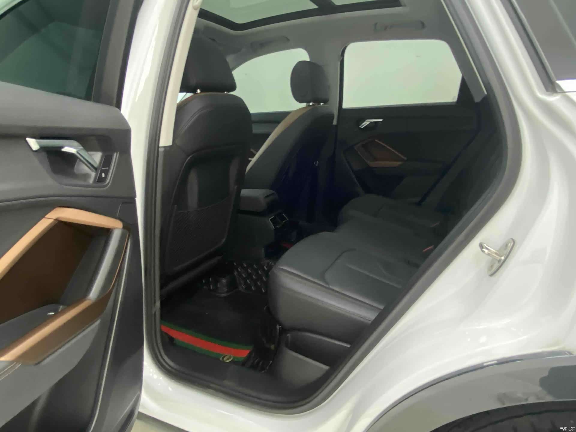 Audi Q3, 2022 7