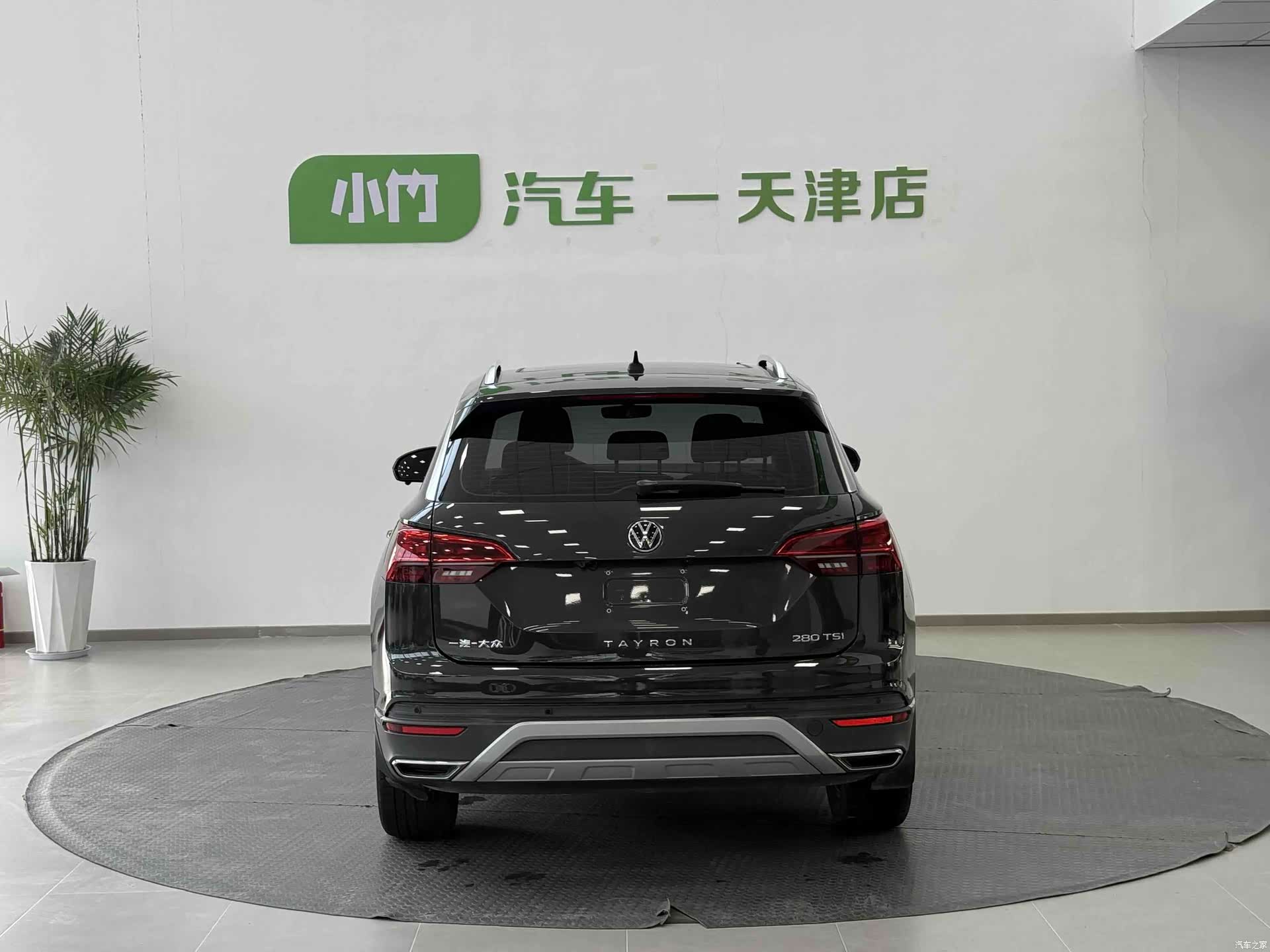Volkswagen Tayron, 2022 все фото
