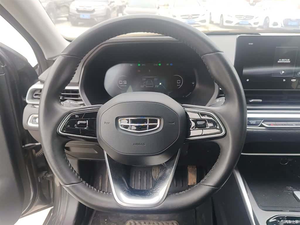 Geely Emgrand, 2023 11