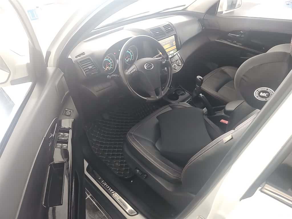 Landwind X5, 2015 16