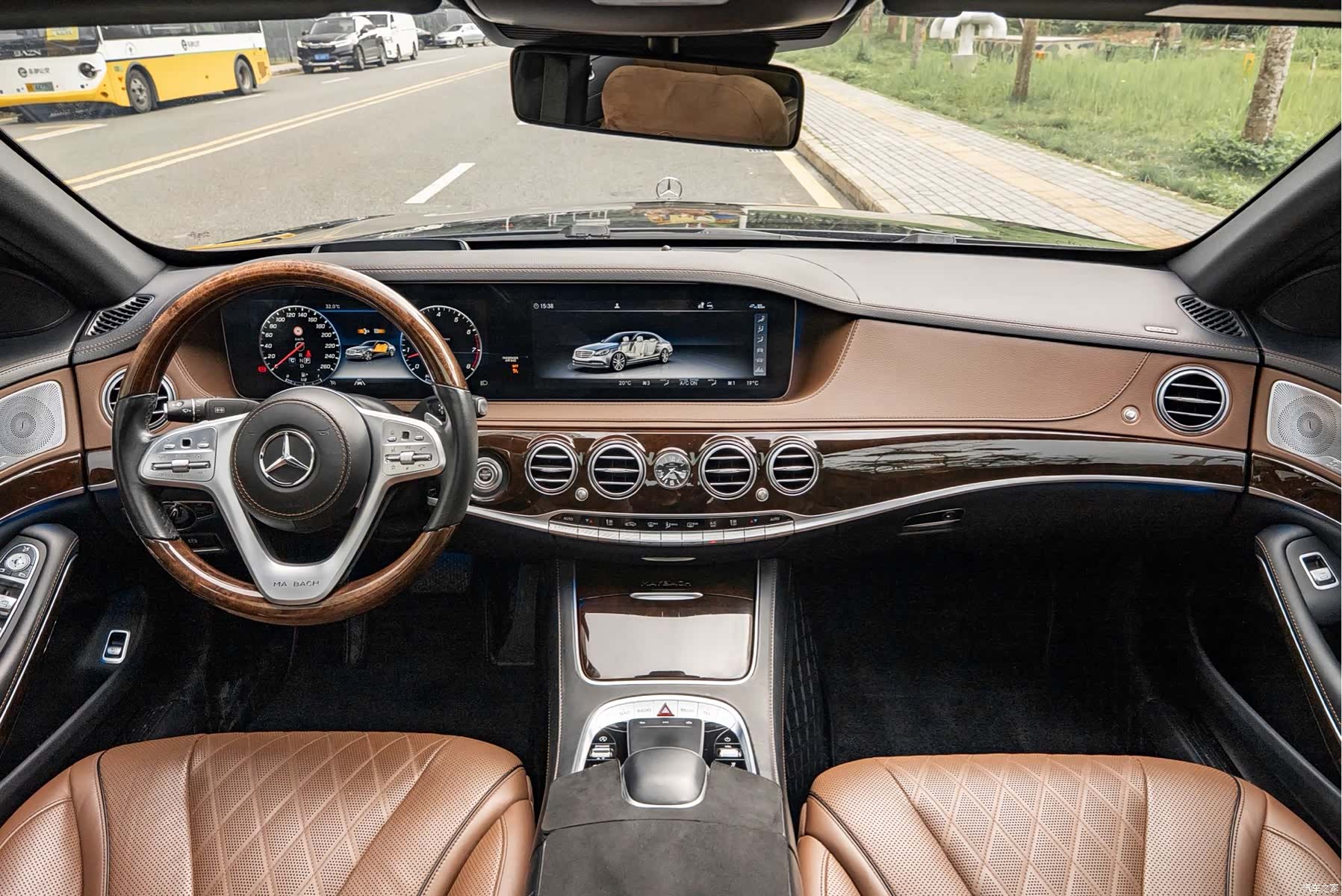 Maybach S-Class, 2019 8