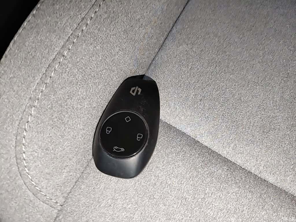 Leapmotor T03, 2024 9