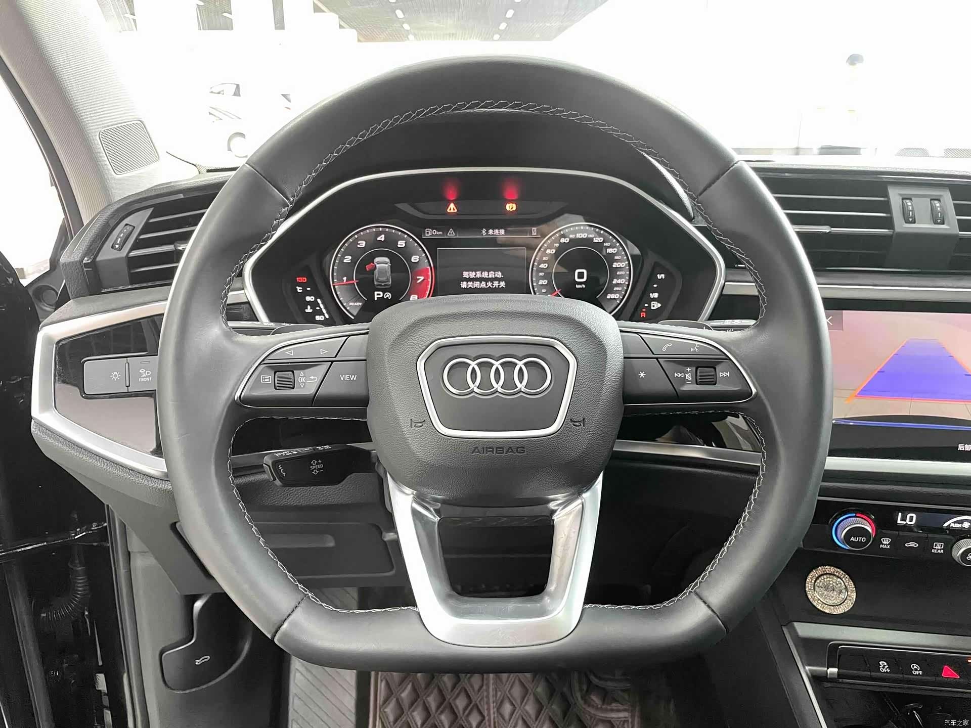Audi Q3, 2023 8