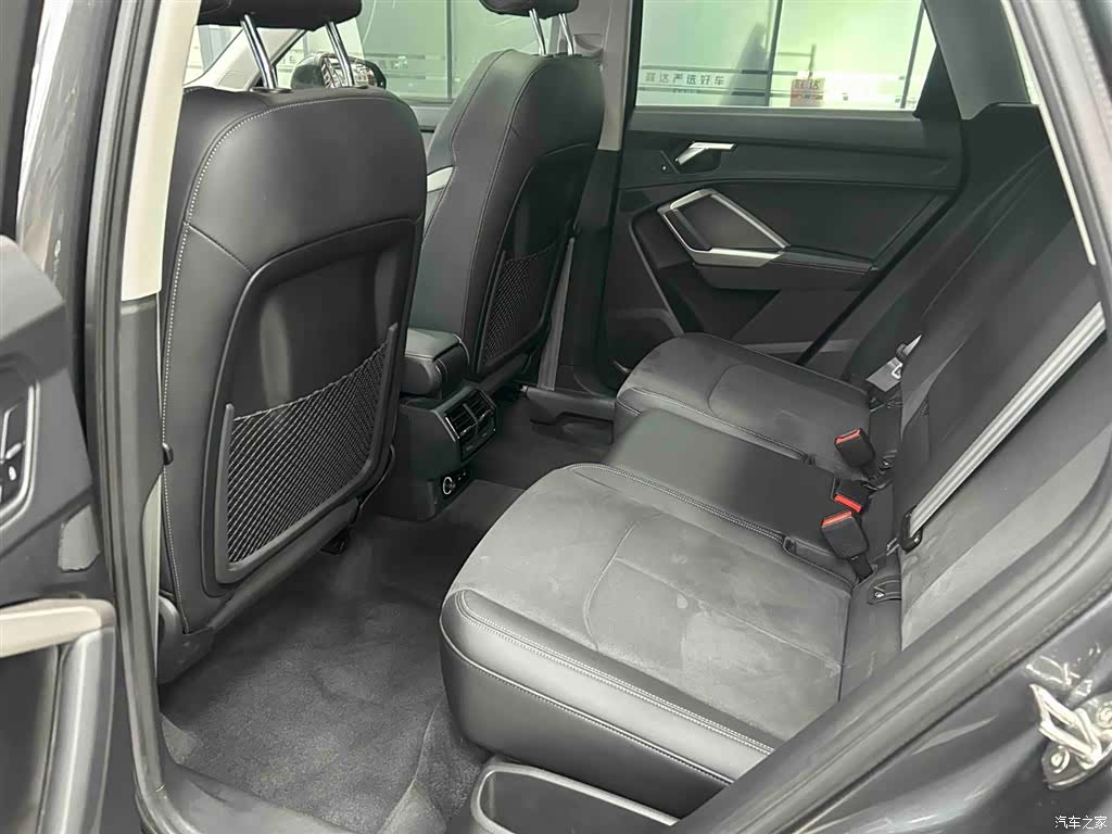 Audi Q3, 2022 14