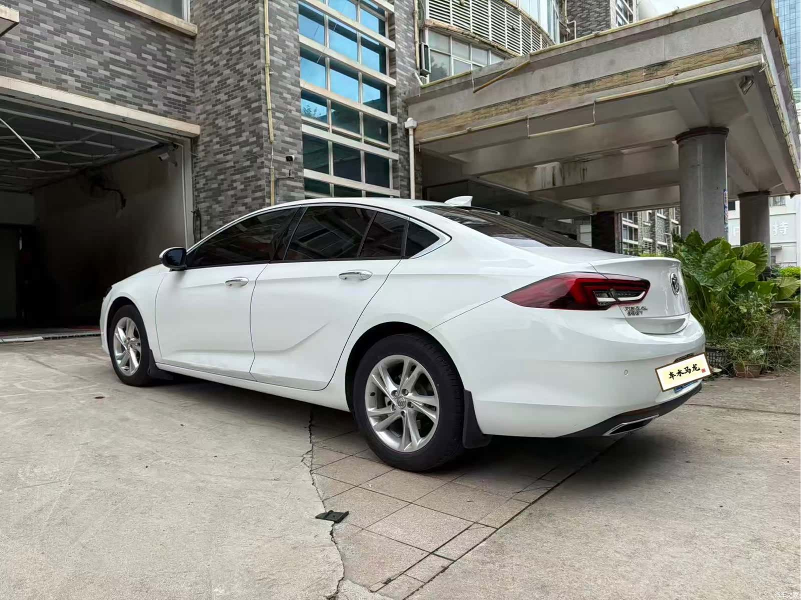 Buick Regal, 2021 2