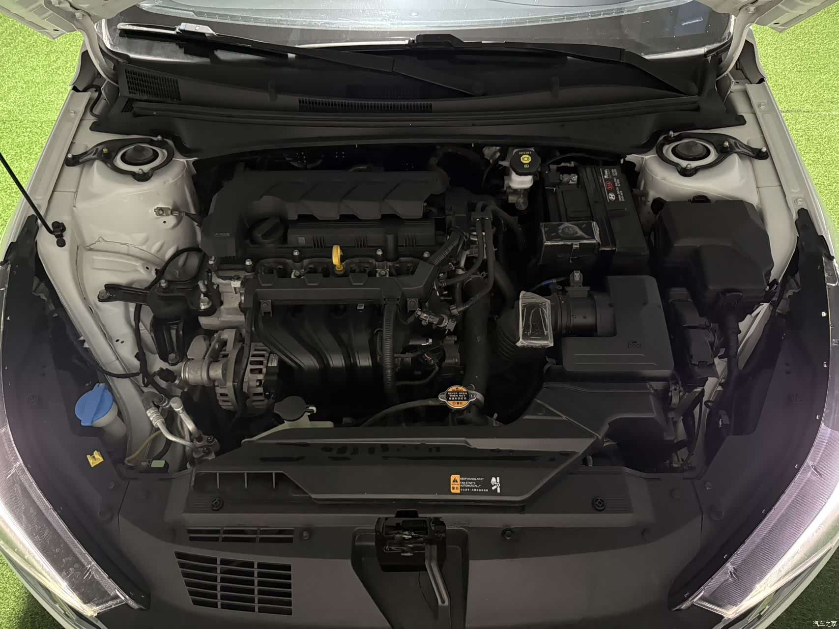 Hyundai Elantra, 2023 19