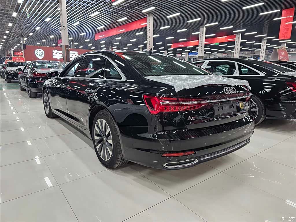 Audi A6L, 2021 3