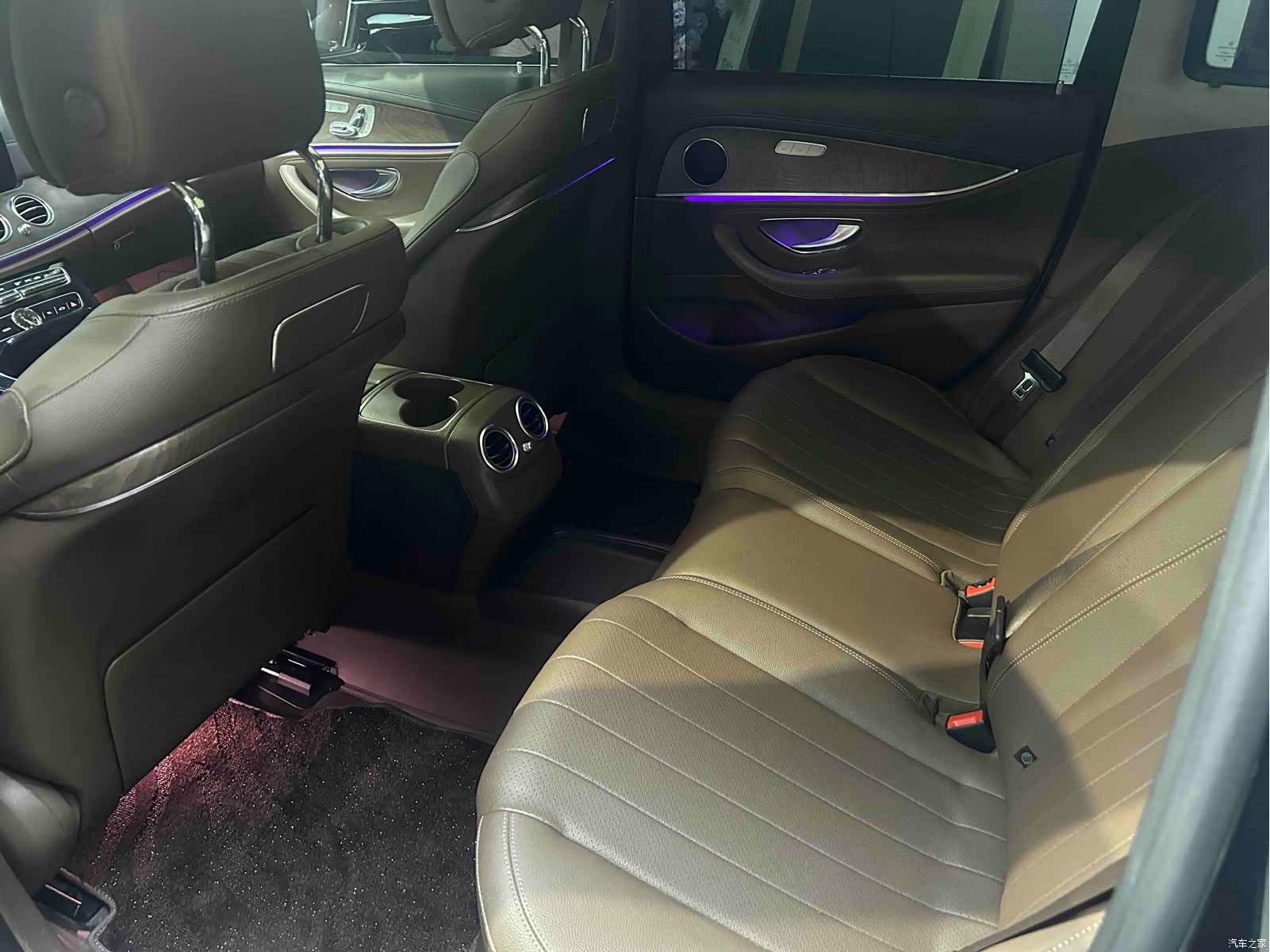 Mercedes-Benz E-Class, 2017 9